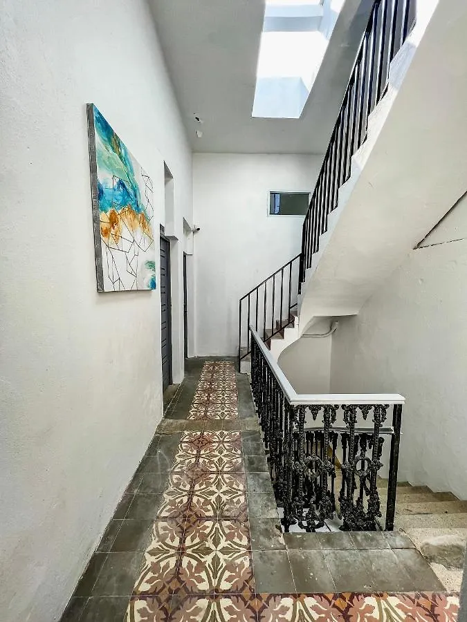 Nando'S Place San Juan Aparthotel
